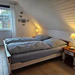 Leuchtturmblick * Pellworm