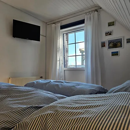 Leuchtturmblick * Pellworm