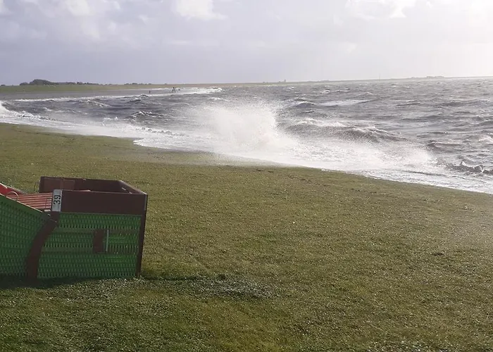 Leuchtturmblick * Pellworm